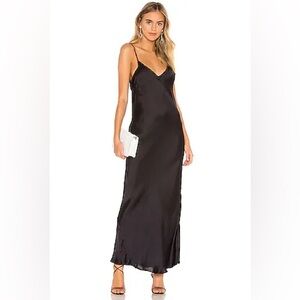 REVOLVE Leomie Dress in Black
MES DEMOISELLES Sze40